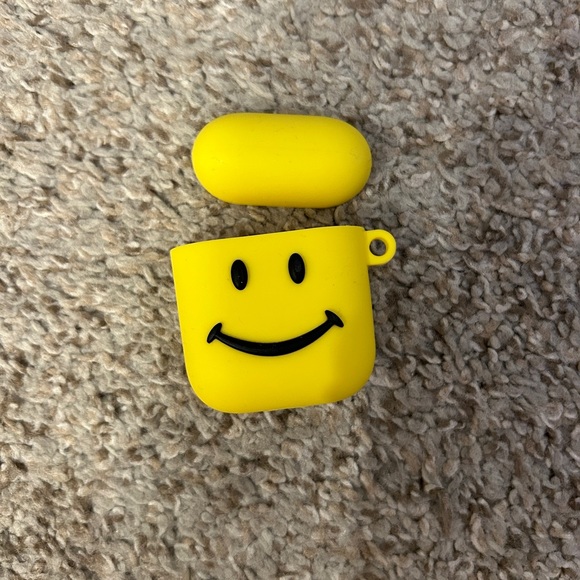 Airpod Case - Picture 1 of 2
